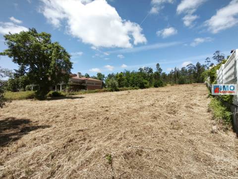Lote de Terreno - Vila Nova de Poiares