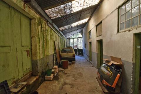 Armazém / Edifício Fabril -  Poldras - Covilhã