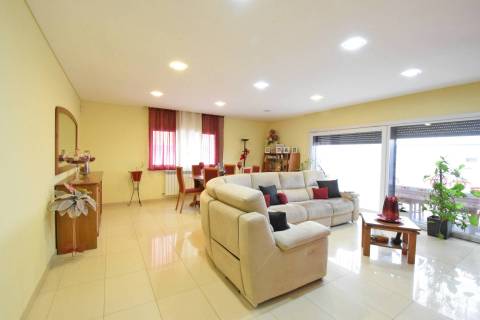 Moradia V5 Isolada - Zona Baixa da Covilhã