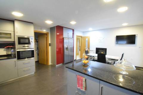 Moradia V5 Isolada - Zona Baixa da Covilhã