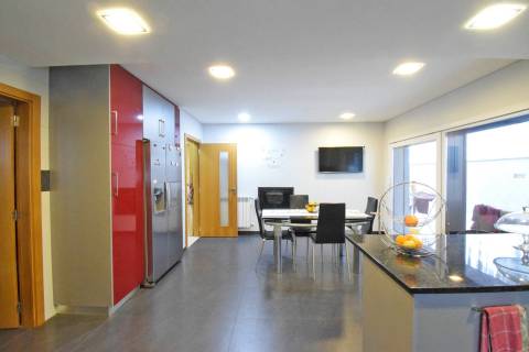 Moradia V5 Isolada - Zona Baixa da Covilhã