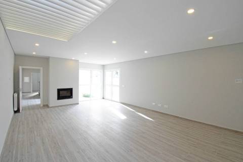 Moradia Isolada V4 - NOVA - Covilhã