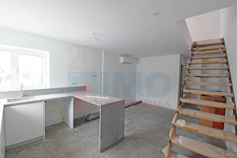 Moradia V2 Nova - Centro do Fundão