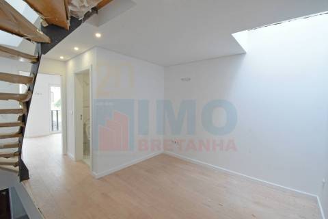 Moradia V2 Nova - Centro do Fundão