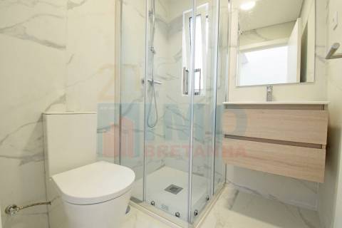 Moradia V2 Nova - Centro do Fundão