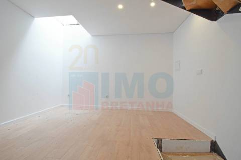 Moradia V2 Nova - Centro do Fundão