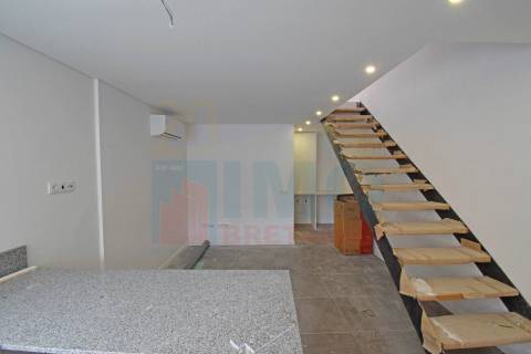 Moradia V2 Nova - Centro do Fundão