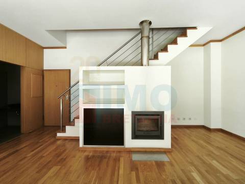 T2 duplex c/ Garagem - Centro da Lousã