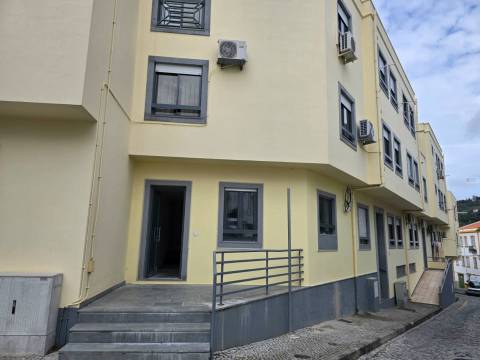 Lugar de Garagem - Parqueamentos - Centro de Portalegre