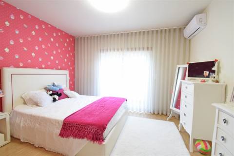 T4 Duplex Como Novo - Zona Alta da Covilhã