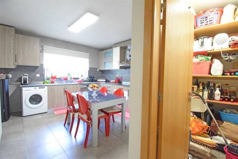 T4 Duplex Como Novo - Zona Alta da Covilhã