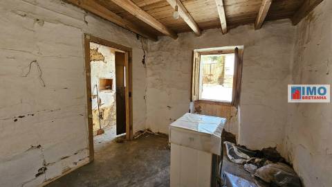 Moradia p/ renovar - Malpica do Tejo