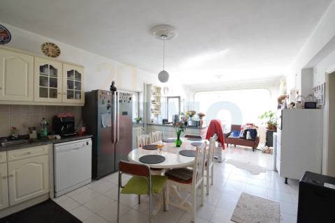 Moradia Isolada c/ 2 Apart. Independentes c/ Terreno - Covilhã