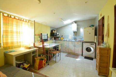 Edifício c/ 4 frações independentes - Centro Histórico da Covilhã