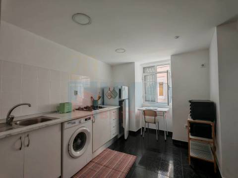 Edifício c/ 4 frações independentes - Centro Histórico da Covilhã