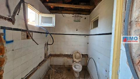 3 Apartamentos T2 e 2 garagens zona histórica de Castelo Branco