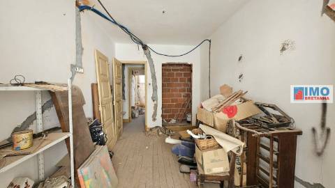 3 Apartamentos T2 e 2 garagens zona histórica de Castelo Branco