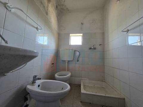 Moradia p/ Recuperar - Atalaia do Teixoso - 10 min Covilhã