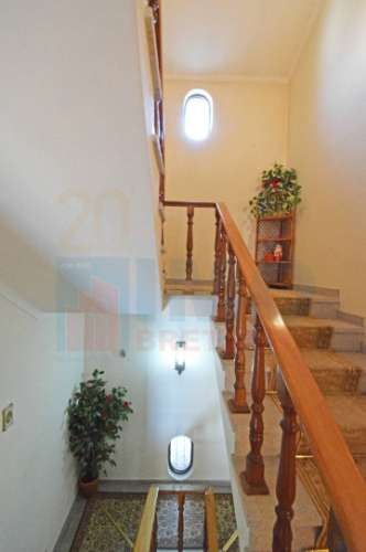 Moradia V6 Isolada - c/ Garagem - Fundão