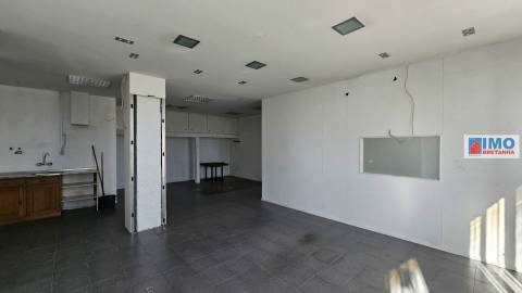 Moradia V2 - Salgueiro do Campo - Castelo Branco