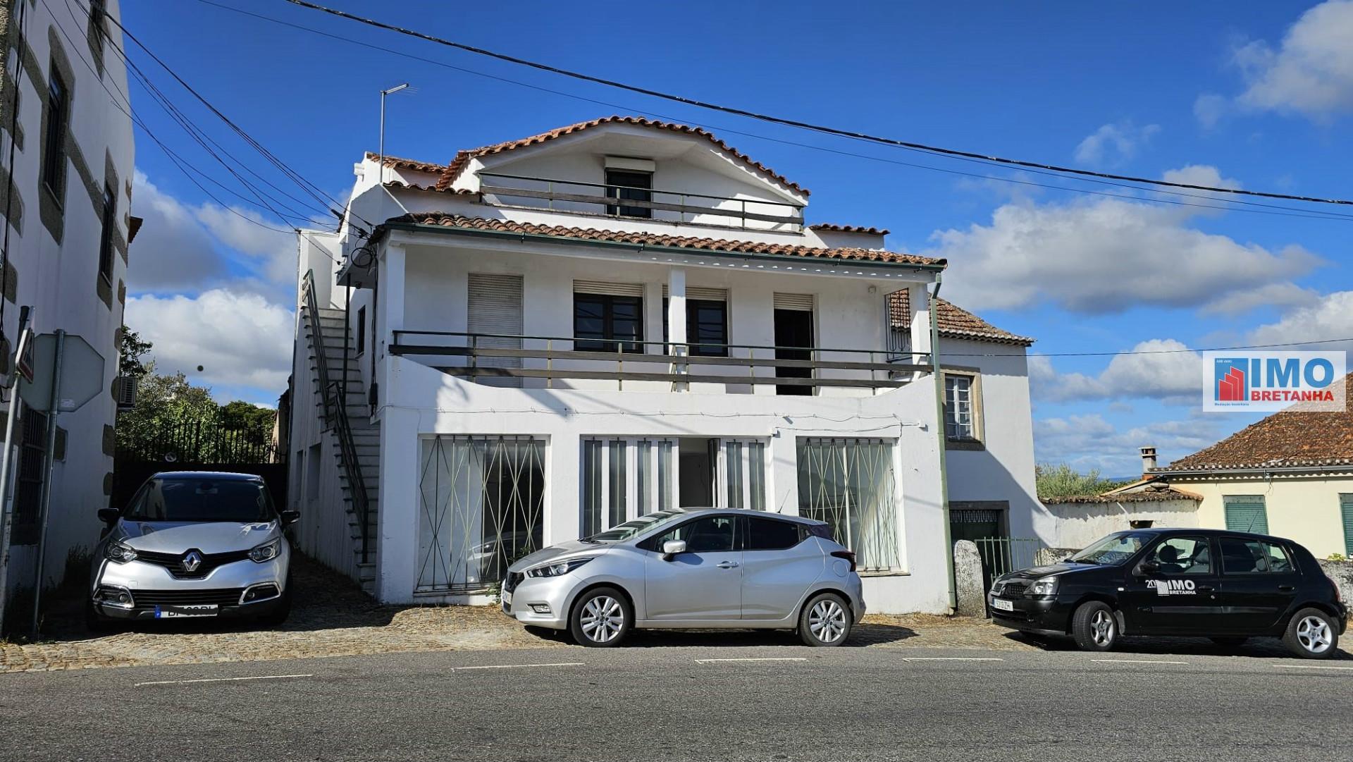 Moradia V2 - Salgueiro do Campo - Castelo Branco