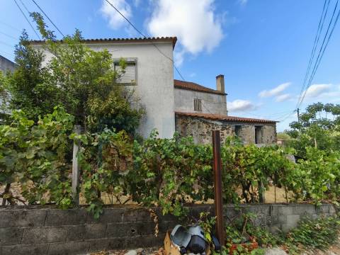 Moradia V5 p/ Renovar - Vale de Neira  - 5 Min. Lousã