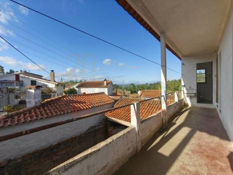 Moradia V5 p/ Renovar - Vale de Neira  - 5 Min. Lousã