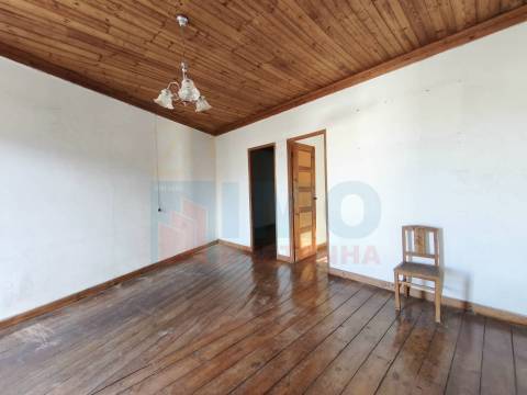 Moradia V5 p/ Renovar - Vale de Neira  - 5 Min. Lousã