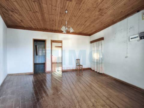 Moradia V5 p/ Renovar - Vale de Neira  - 5 Min. Lousã