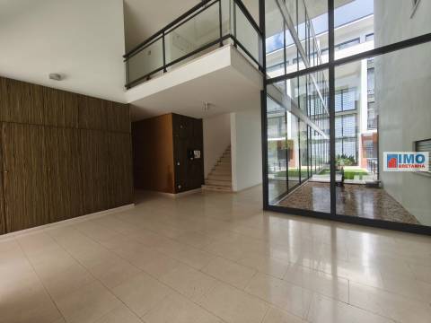 T2 duplex c/ Garagem - Centro da Lousã