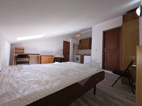 T0 - Bairro dos Penedos Altos -  Covilhã