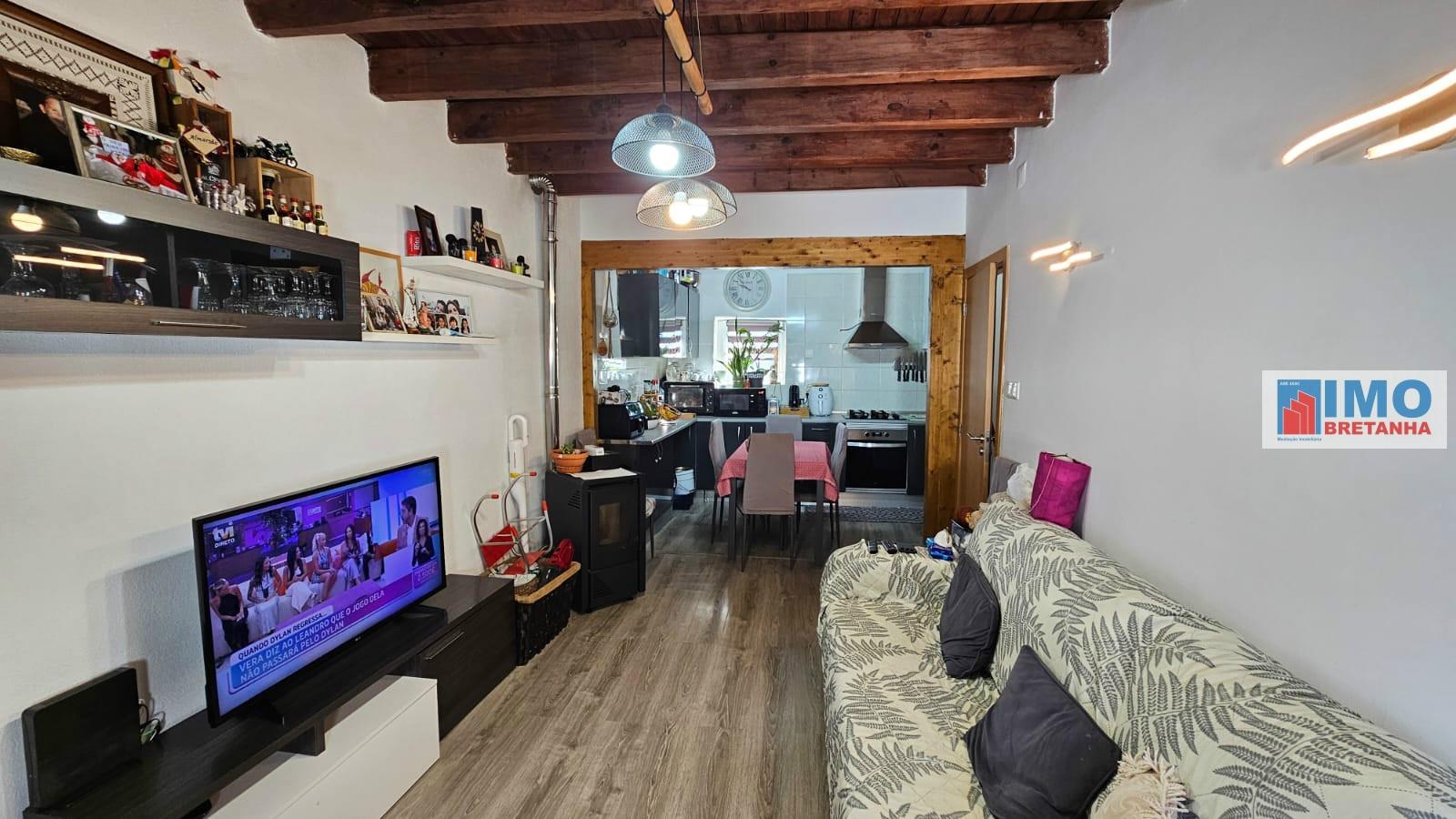 Moradia V2 Renovada - Cebolais de Cima