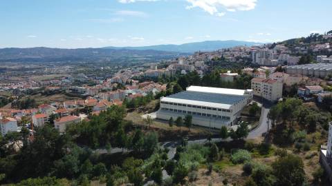 Edifícios p/ Recuperar - Zona Periférica da Covilhã