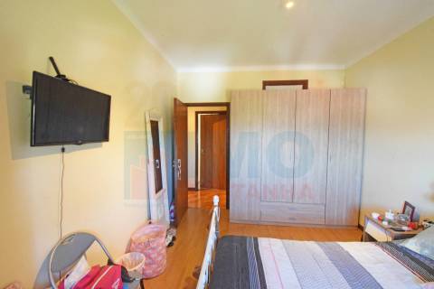 T4 c/ Garagem - Zona Alta da Covilhã