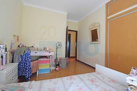 T4 c/ Garagem - Zona Alta da Covilhã