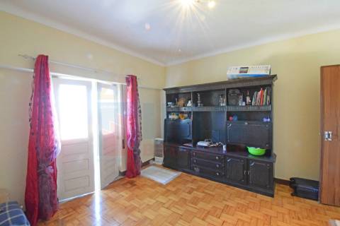 T4 c/ Garagem - Zona Alta da Covilhã