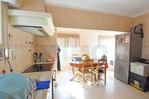 T4 c/ Garagem - Zona Alta da Covilhã