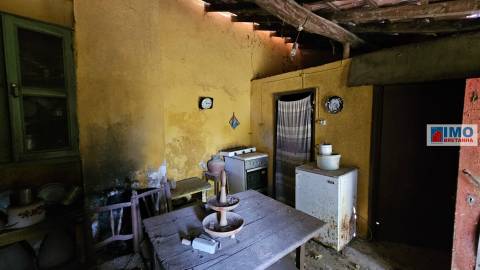 Moradia V6 c/ Quintal - Maxiais - 10 min de Castelo Branco