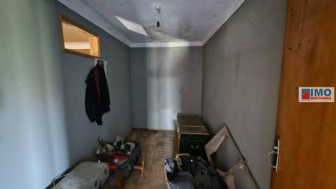 Moradia V6 c/ Quintal - Maxiais - 10 min de Castelo Branco