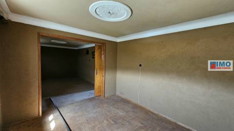 Moradia V6 c/ Quintal - Maxiais - 10 min de Castelo Branco