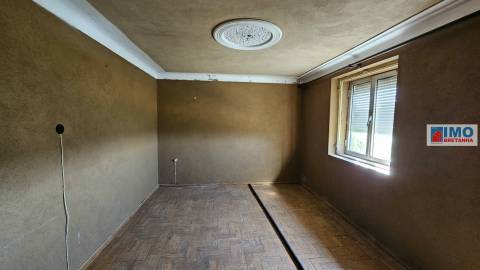 Moradia V6 c/ Quintal - Maxiais - 10 min de Castelo Branco