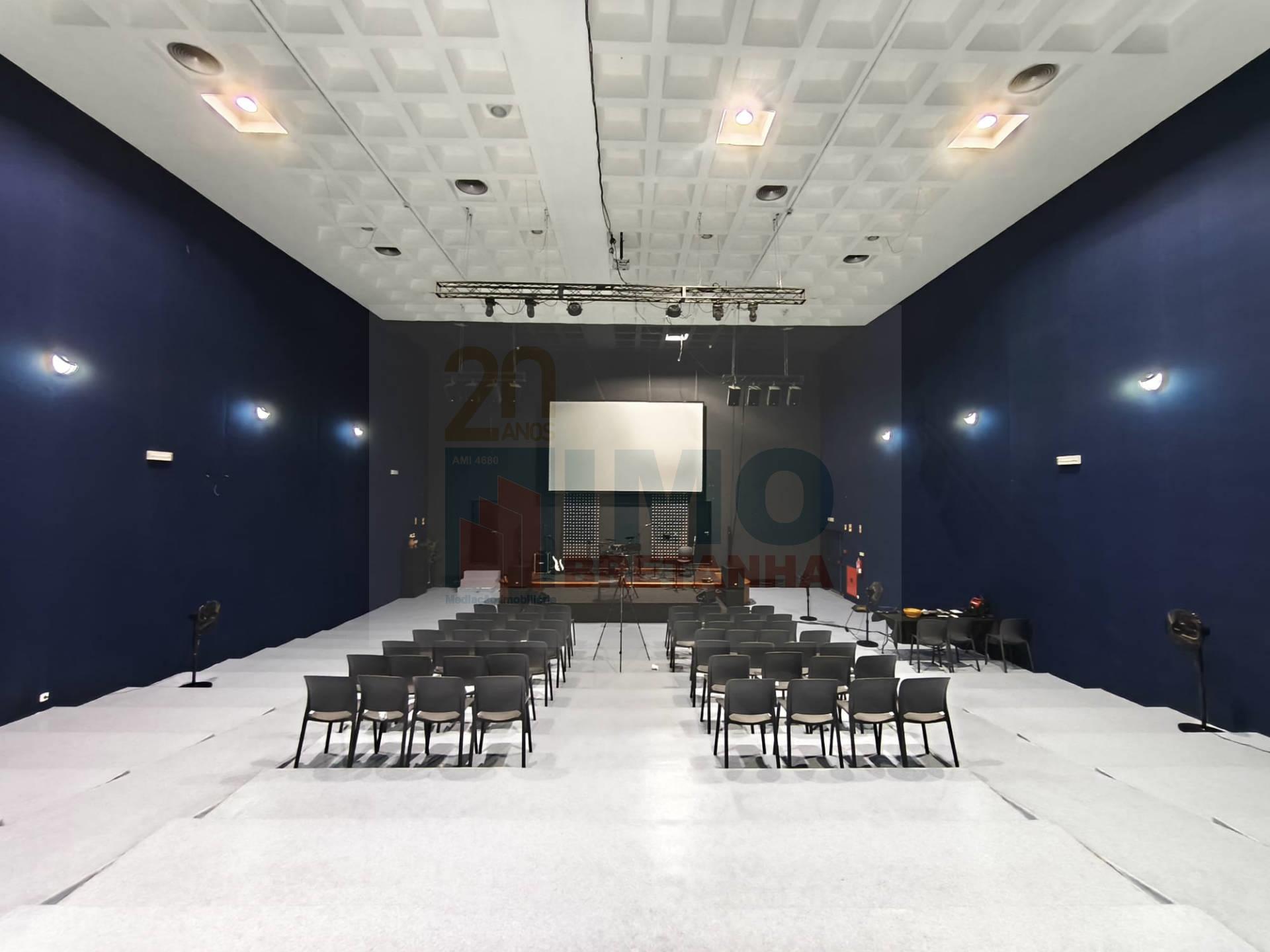 Antigo Cinema do Girasolum – Espaço com 370 m² na Solum, Coimbra