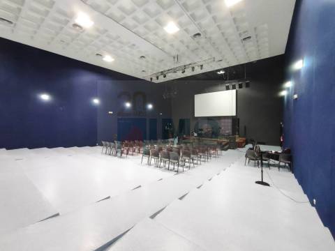 Antigo Cinema do Girasolum – Espaço com 370 m² na Solum, Coimbra