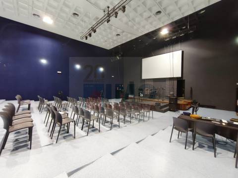 Antigo Cinema do Girasolum – Espaço com 370 m² na Solum, Coimbra