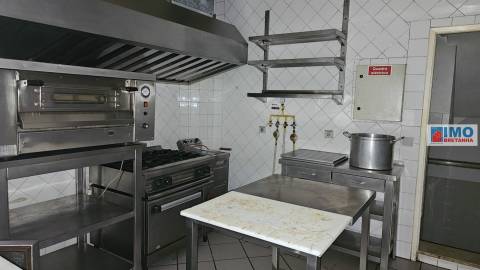 Restaurante/ Pizzaria na Quinta da Carapalha Castelo Branco