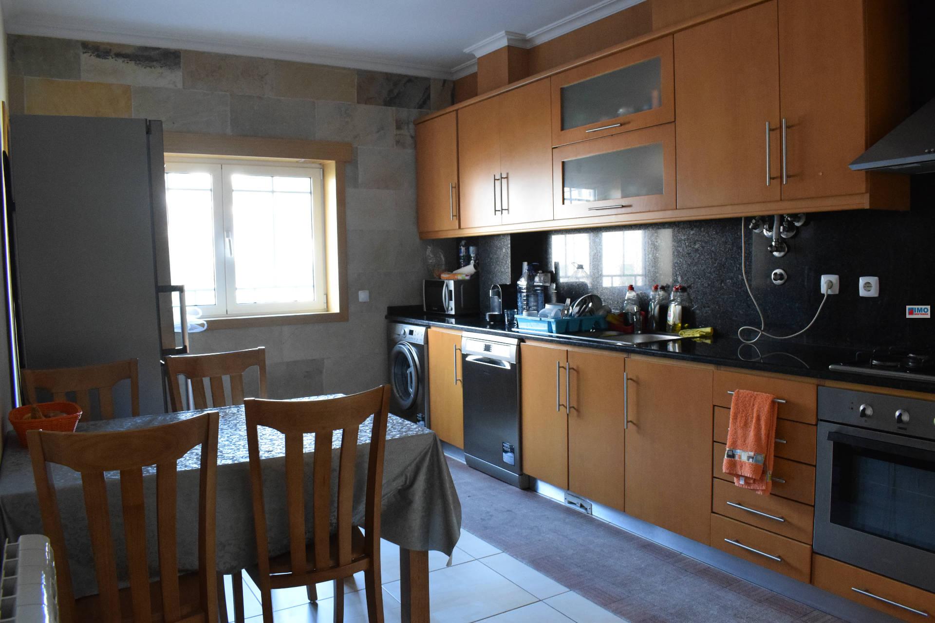 QUARTO - ANIL/ FAC. MEDICINA - UBI