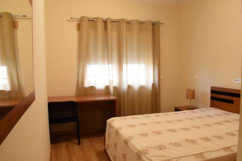 QUARTO - ANIL/ FAC. MEDICINA - UBI