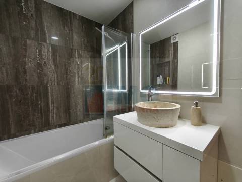 T3 duplex - Serpins - Junto ao MetroBus