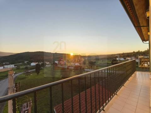 T3 duplex - Serpins - Junto ao MetroBus