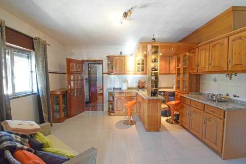 Quinta / Herdade com cerca de 11 ha - Covilhã